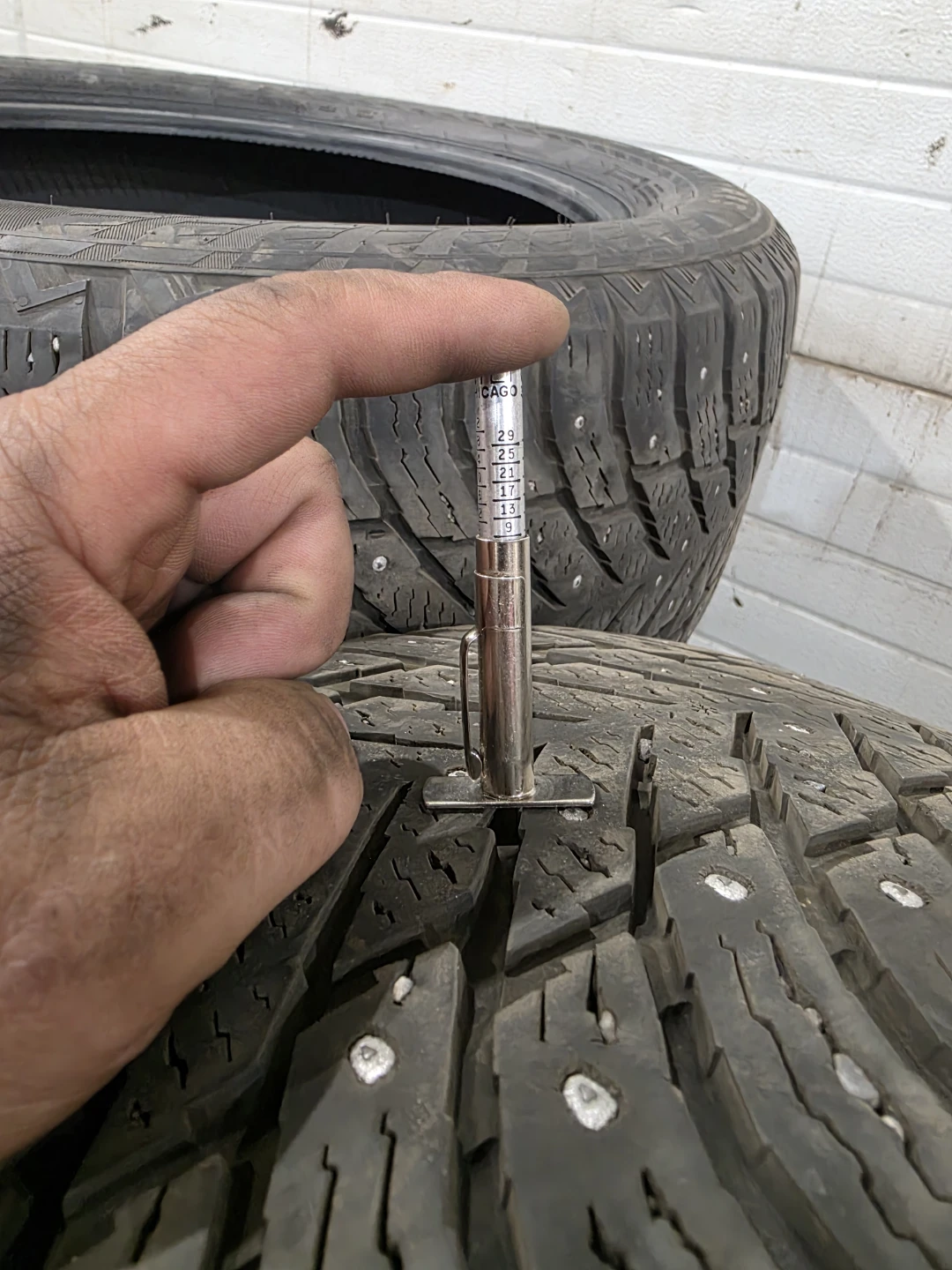 Nokian Studded winter tires - photo 2