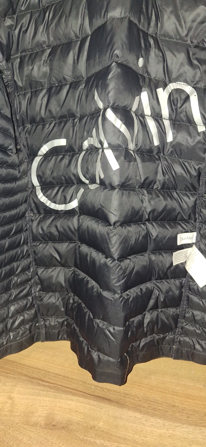 Calvin Klein Black Puffer Jacket *unisex* - photo 2