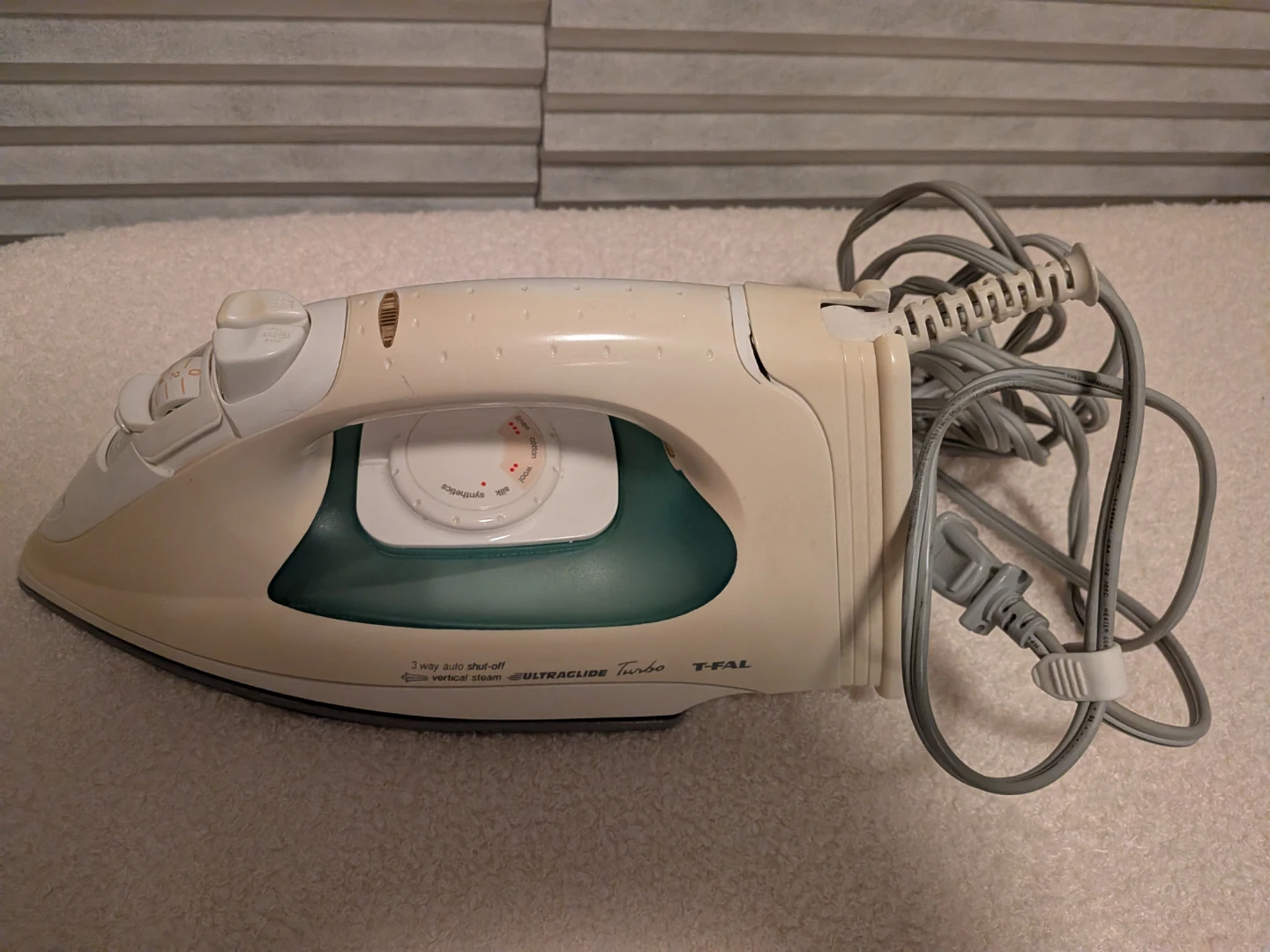 T-fal Ultraglide Turbo Steam Iron