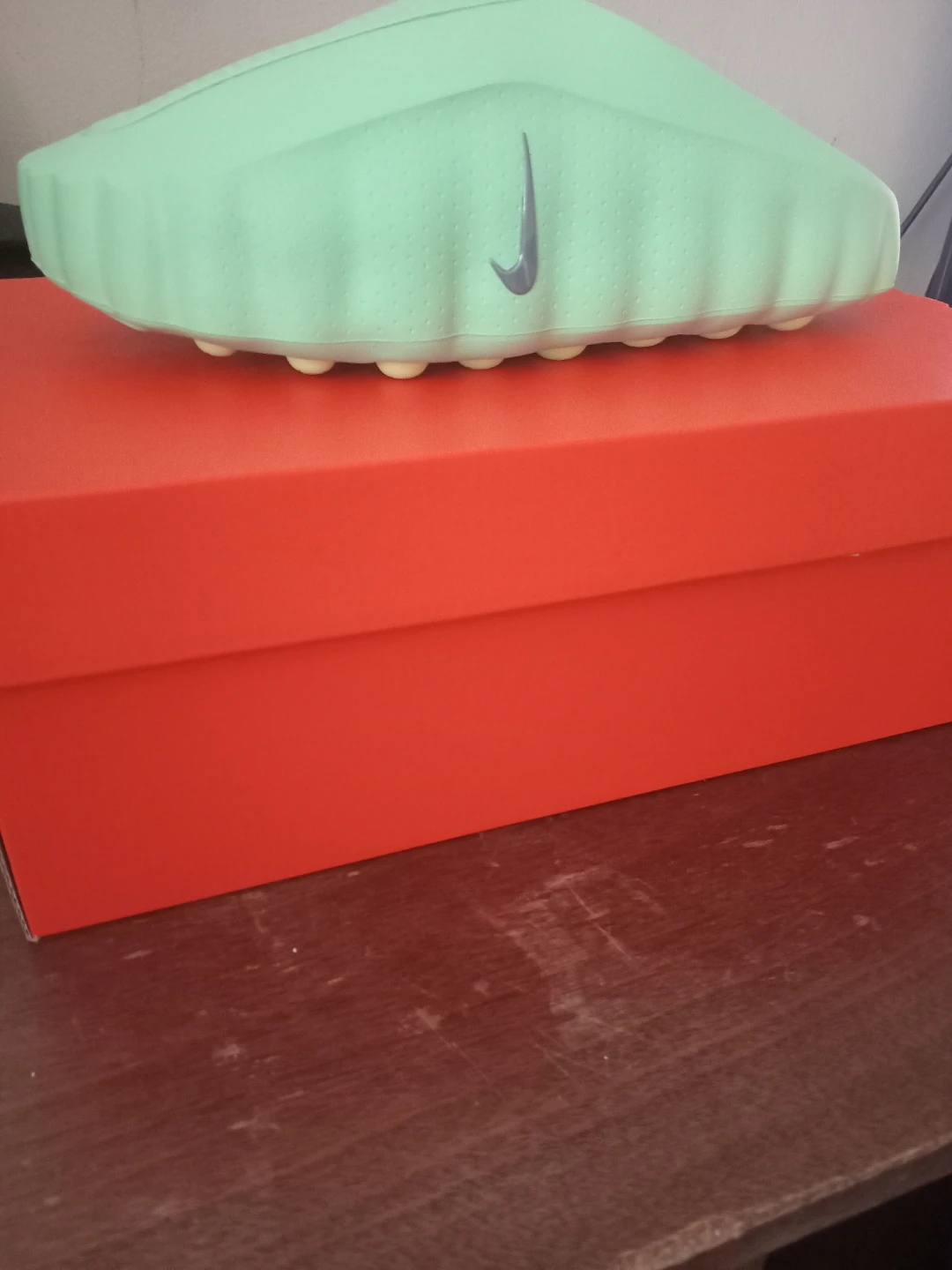 Nike Mind 001 Slide (Cucumber Calm)