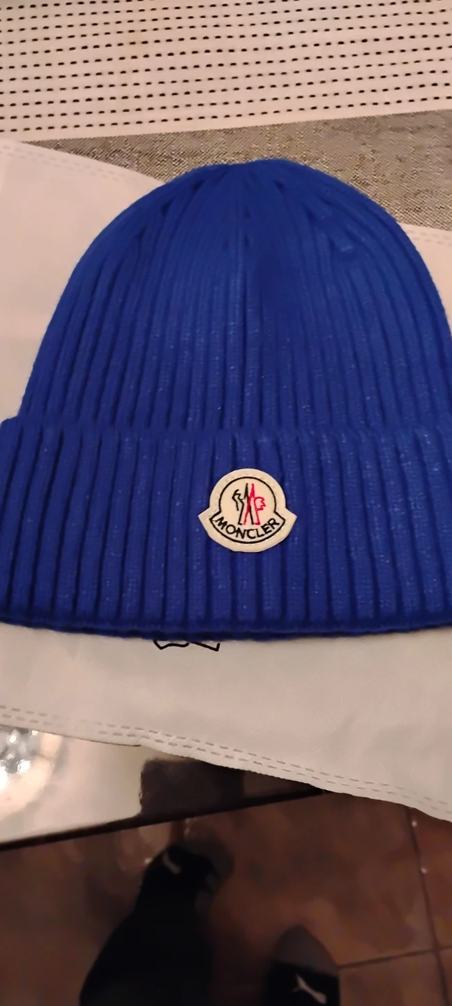 Moncler Ribbed Beanie - Blue