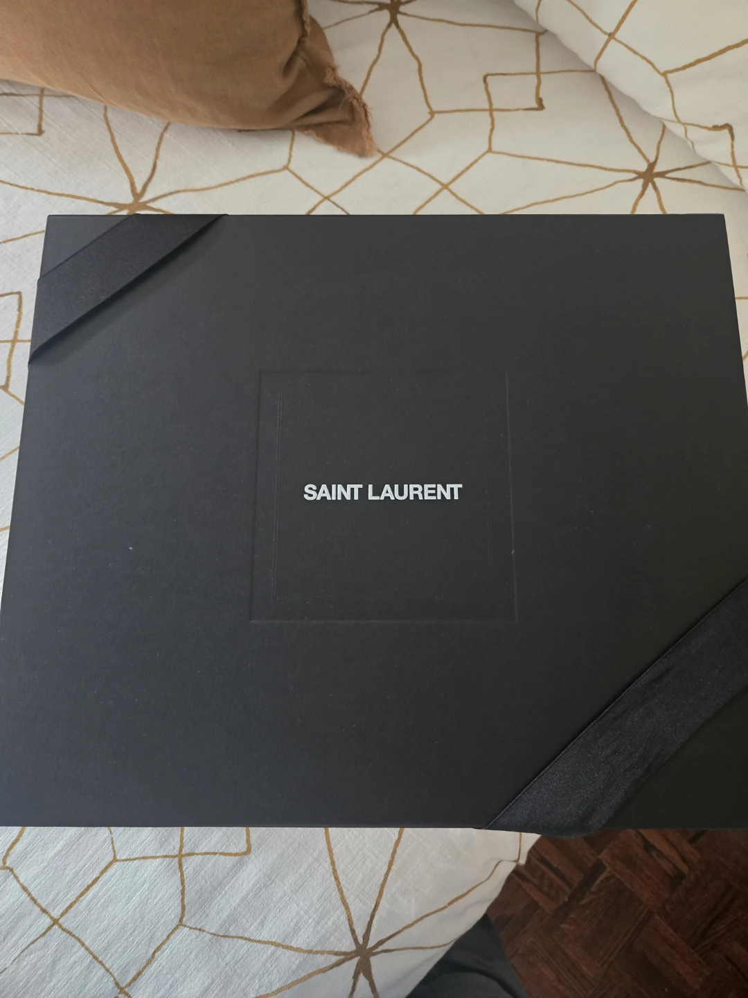 Saint Laurent Loulou medium handbag