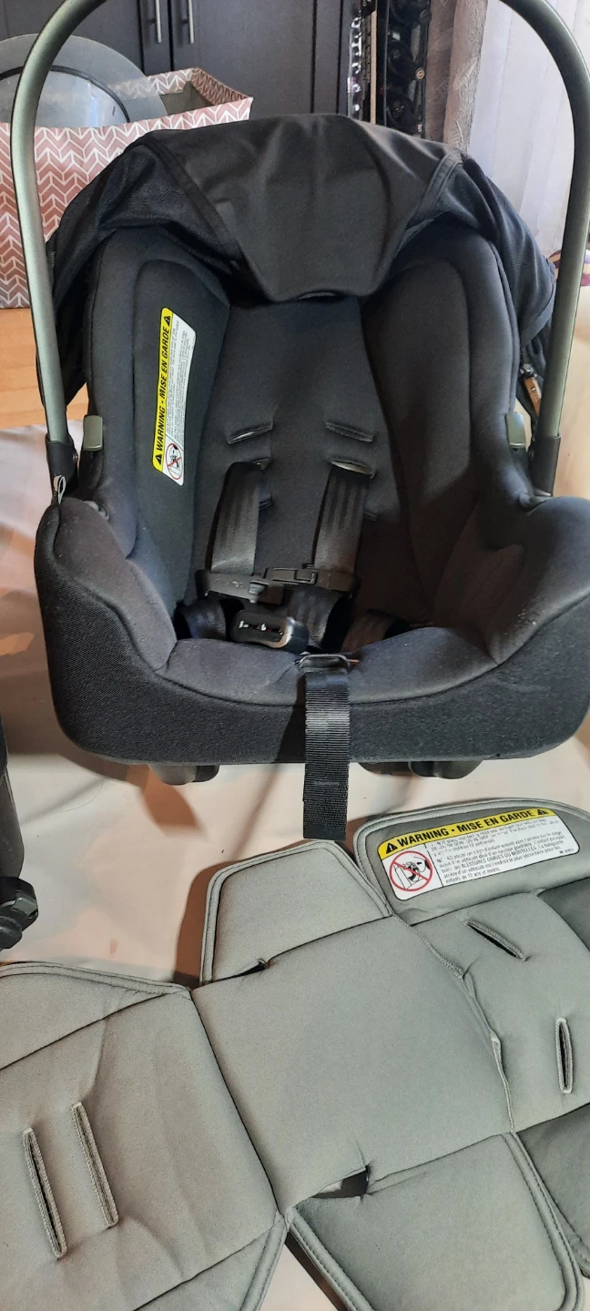 Nuna Pipa Infant Car Seat with Base and Adapter - photo 4