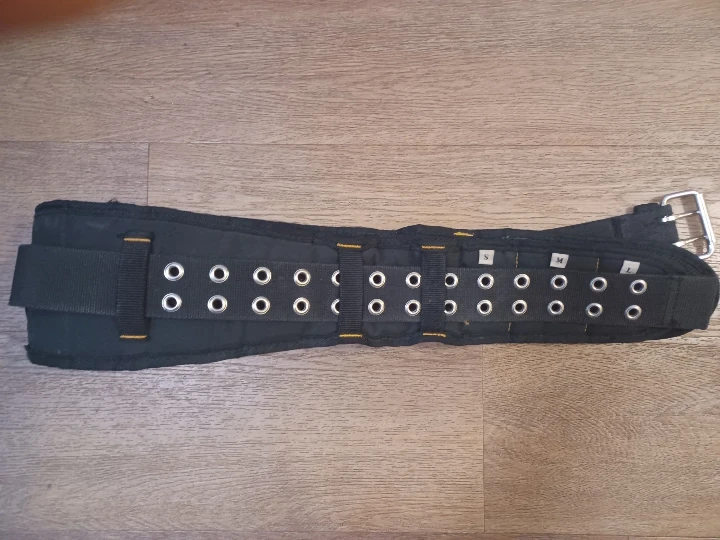Construction tool belt