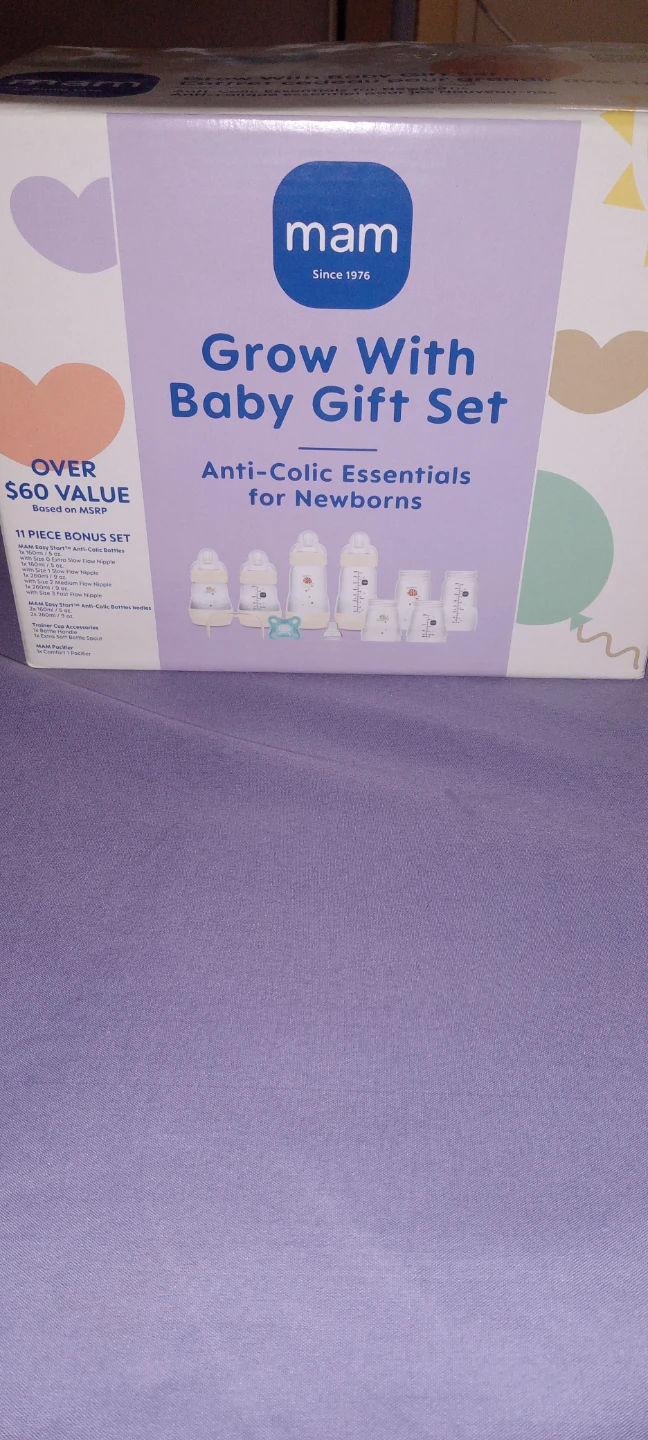 MAM Grow With Baby Gift Set
