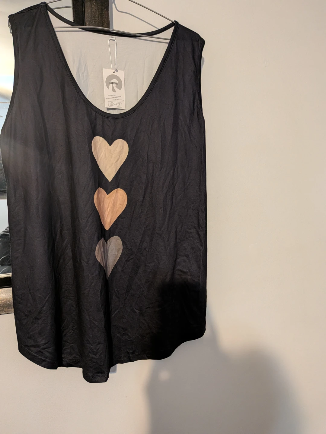 RiroW Black Tank Top with Heart Prints - photo 2