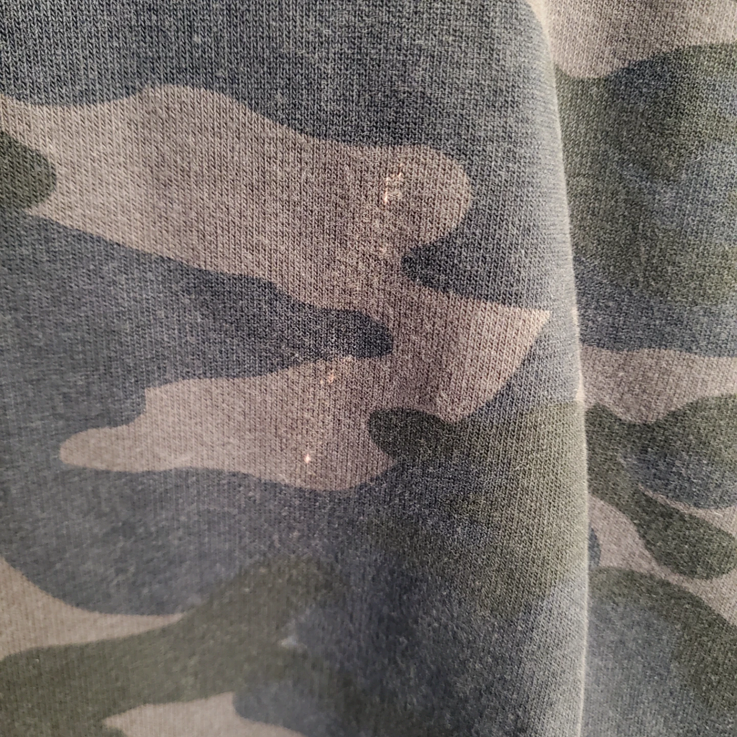 GUESS Camo Hoodie - photo 2