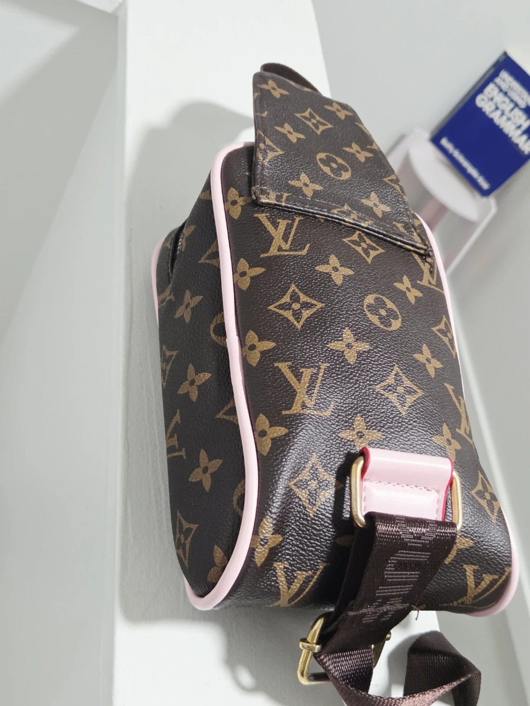 Louis Vuitton Monogram Sling Bag - photo 2