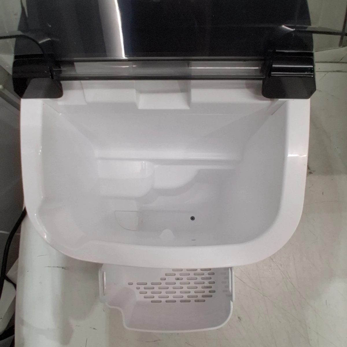Euhomy Nugget Ice Maker- Good - photo 2