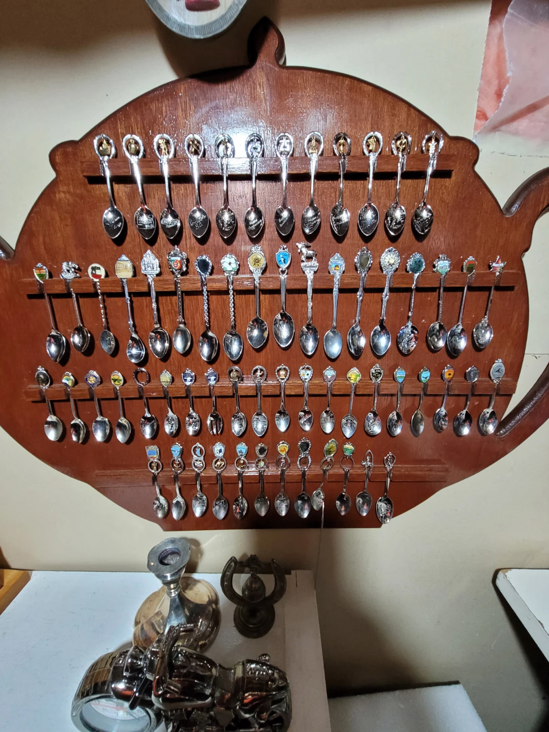 Teapot-Shaped Souvenir Spoon Rack with Collection