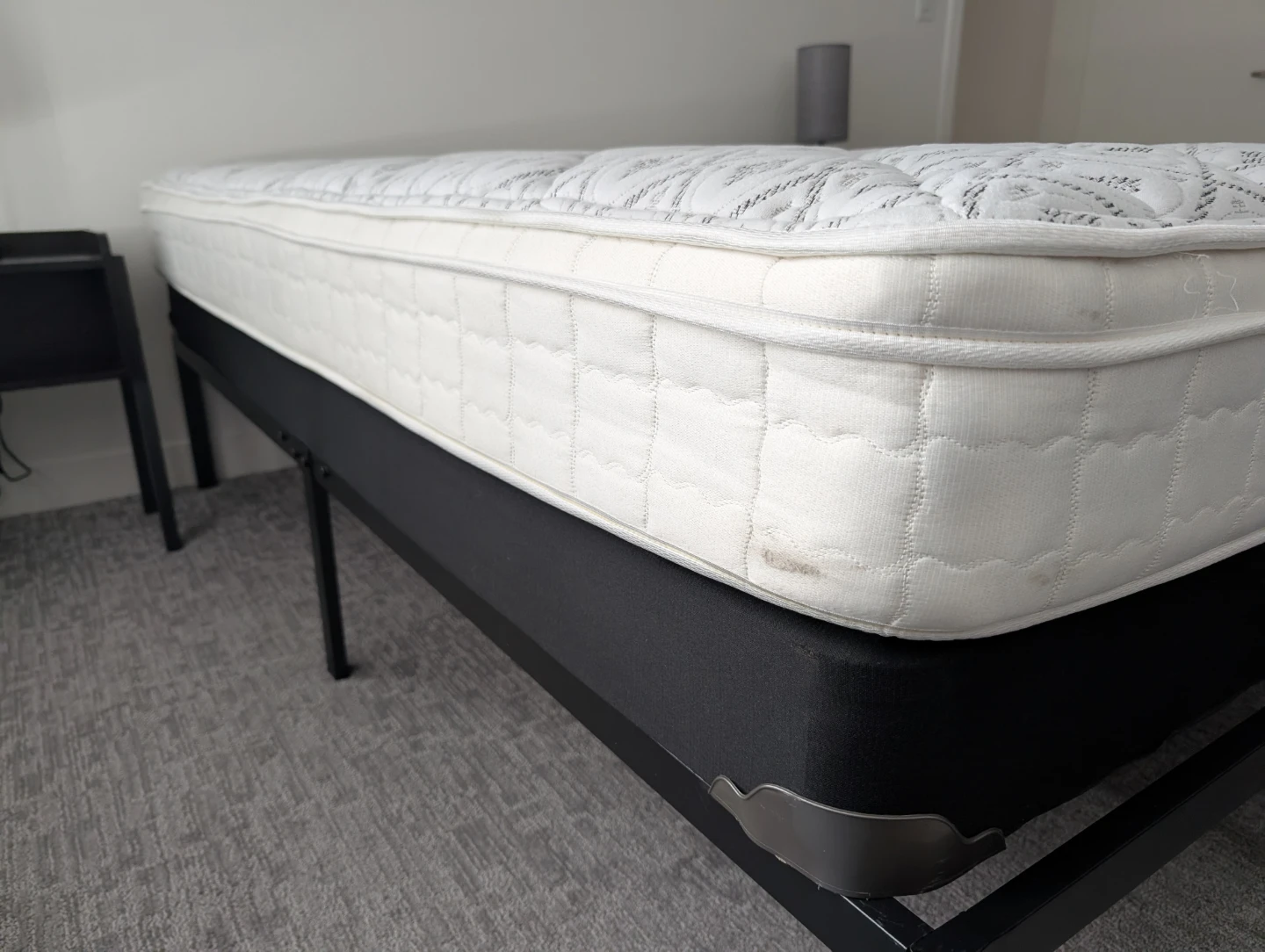 Queen size box spring and mattress - photo 3