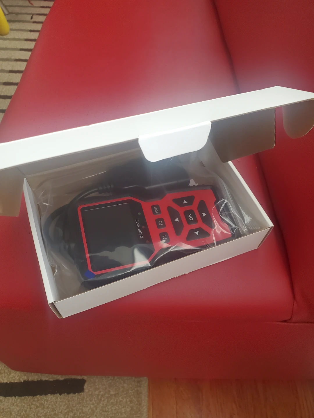 V519 OBD II Diagnostic Scanner - photo 2