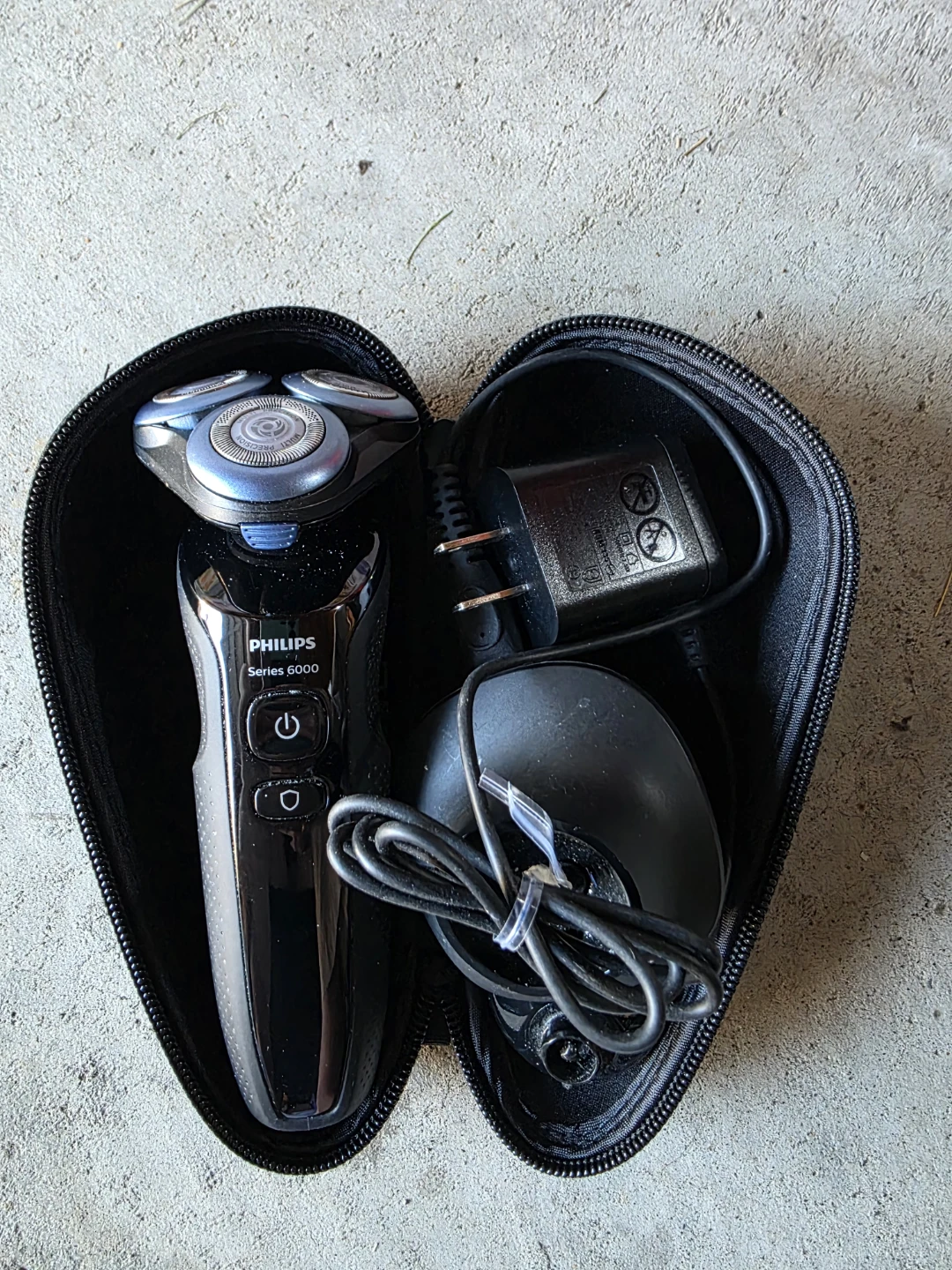 Philips Norelco Shaver Series 6000
