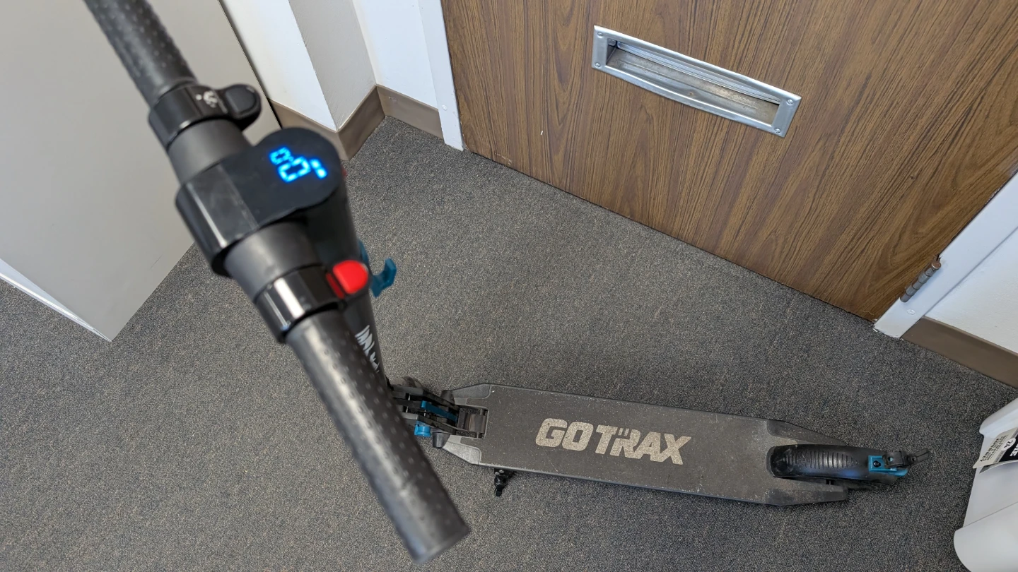 Gotrax Electric Scooter - photo 3