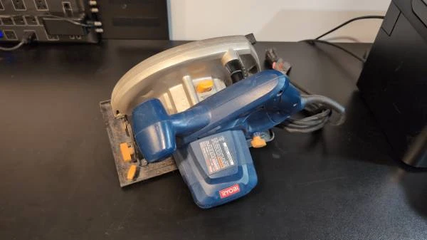 Ryobi CSB123 Corded 7 1/4" Circular Saw - $30 - photo 2