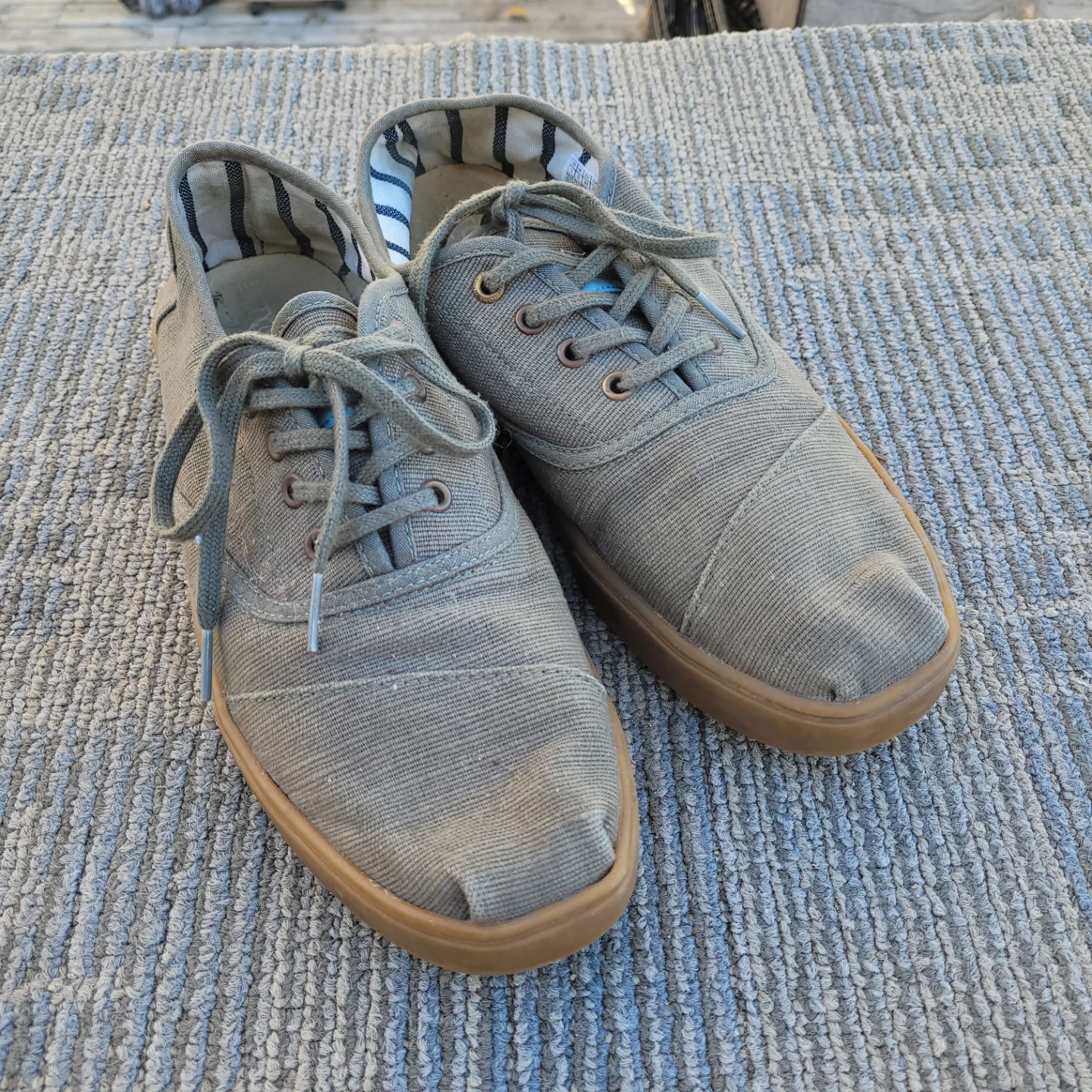 TOMS Grey Canvas Lace-Up Shoes Men's Size 11 - photo 2