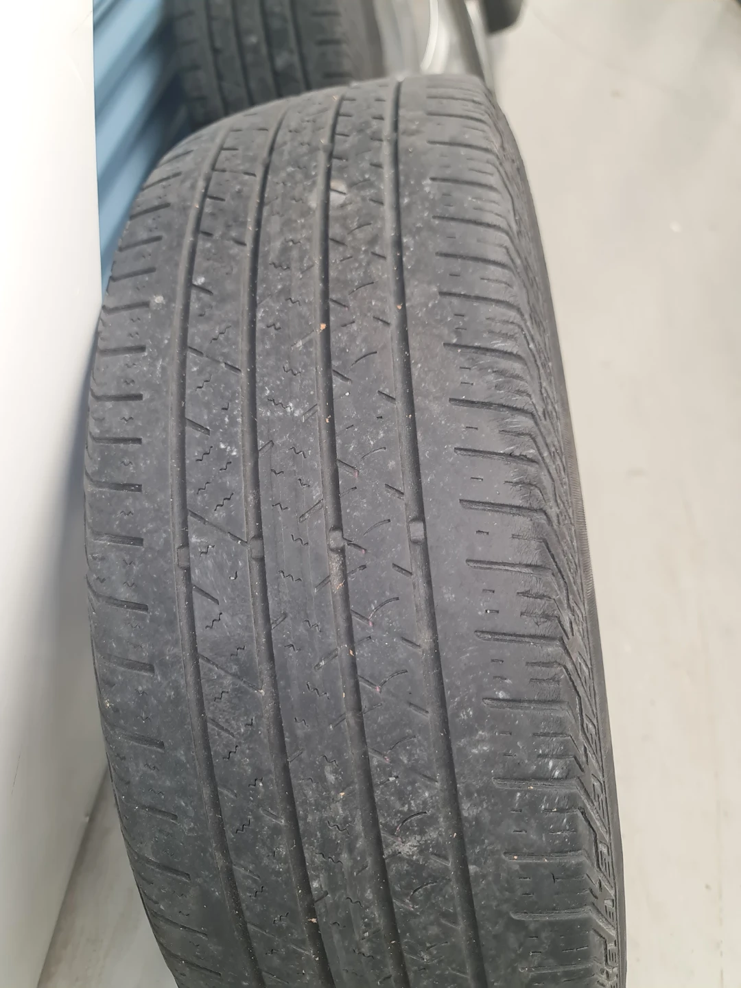 Toyota OEM 20" Alloy Wheels With Continental Tires - photo 3