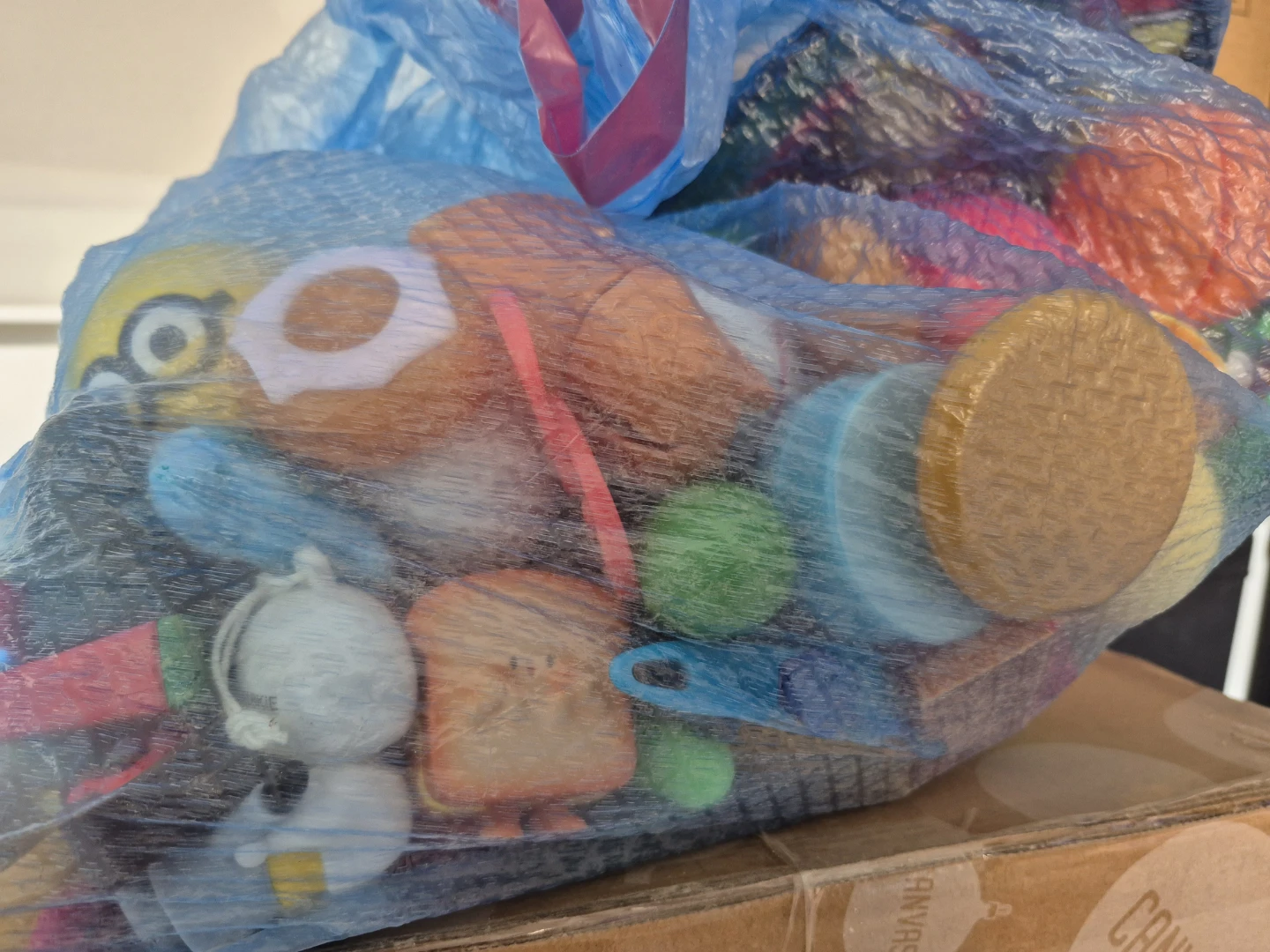 Assorted toys, fruit toys - photo 2