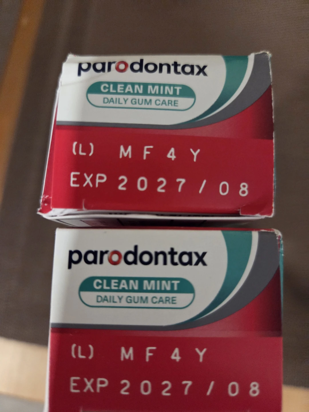 2 Tubes of Parodontax Clean Mint Toothpaste - photo 2