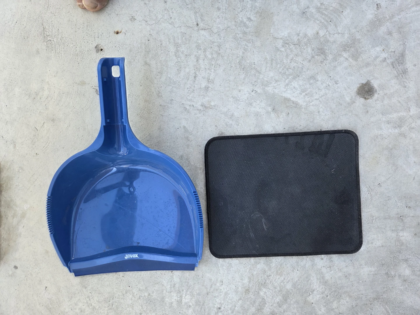 Javax Plastic Dustpan