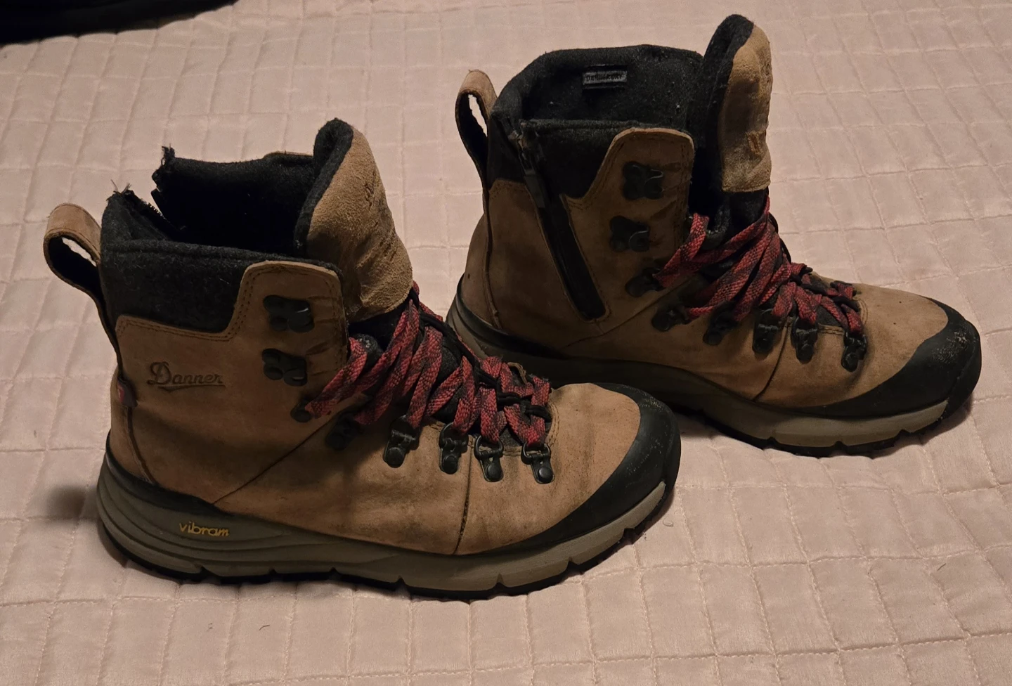 Danner Winter Hiking Boots - Ladies - US 6.5 - photo 4