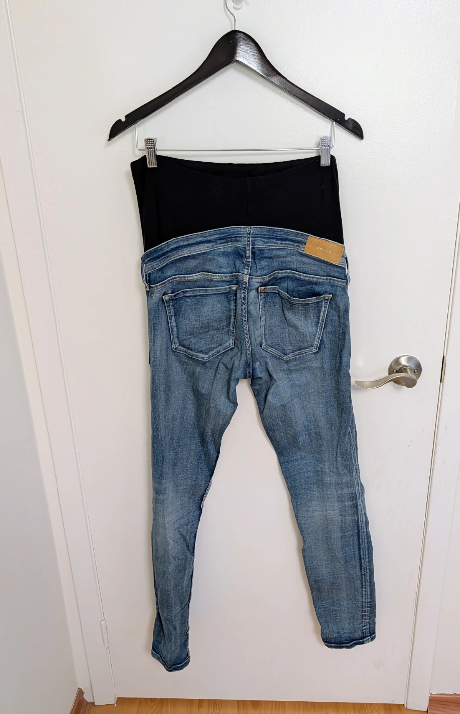 H&M Mama Maternity Skinny Jeans - Women's Size 8 - photo 2