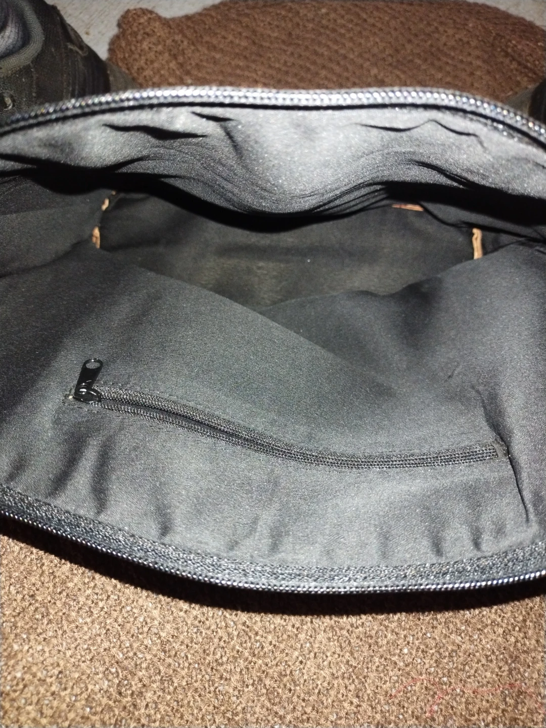 Embossed Leather Elephant Handbag - photo 3