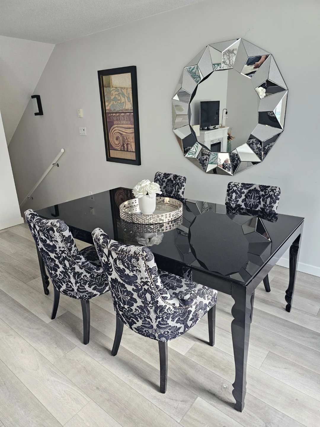Black Dining Table with 4 Damask Pattern Chairs