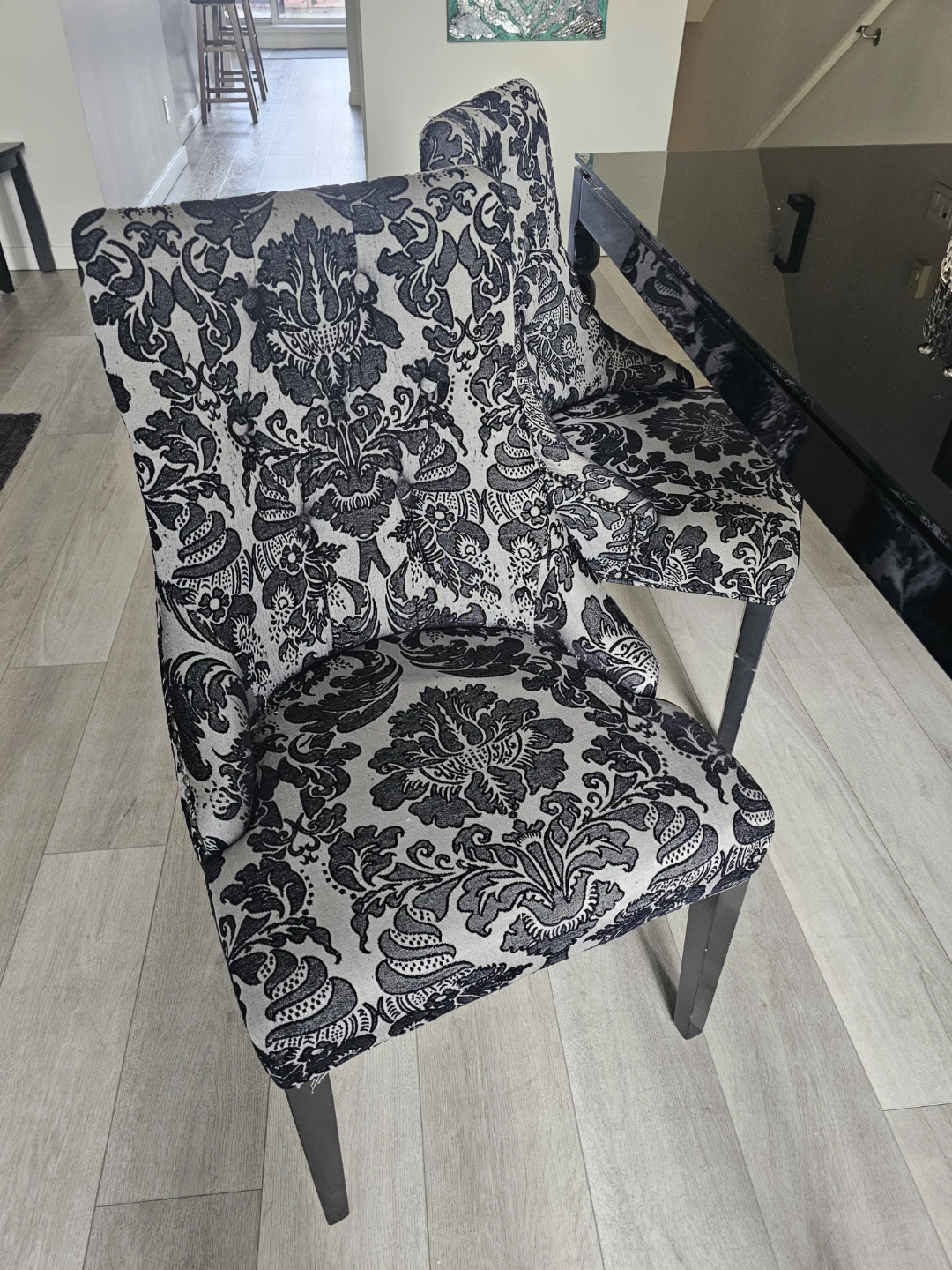 Black Dining Table with 4 Damask Pattern Chairs - photo 5