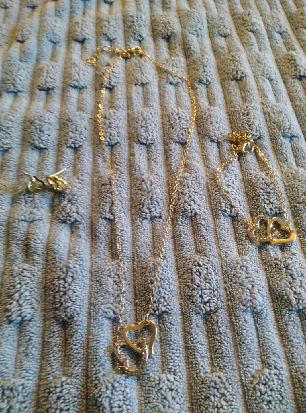 Gold-Tone Heart Jewelry Set