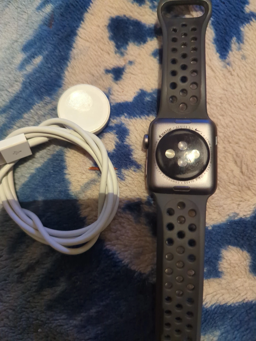 Apple Watch Series 3 Nike edition - photo 2