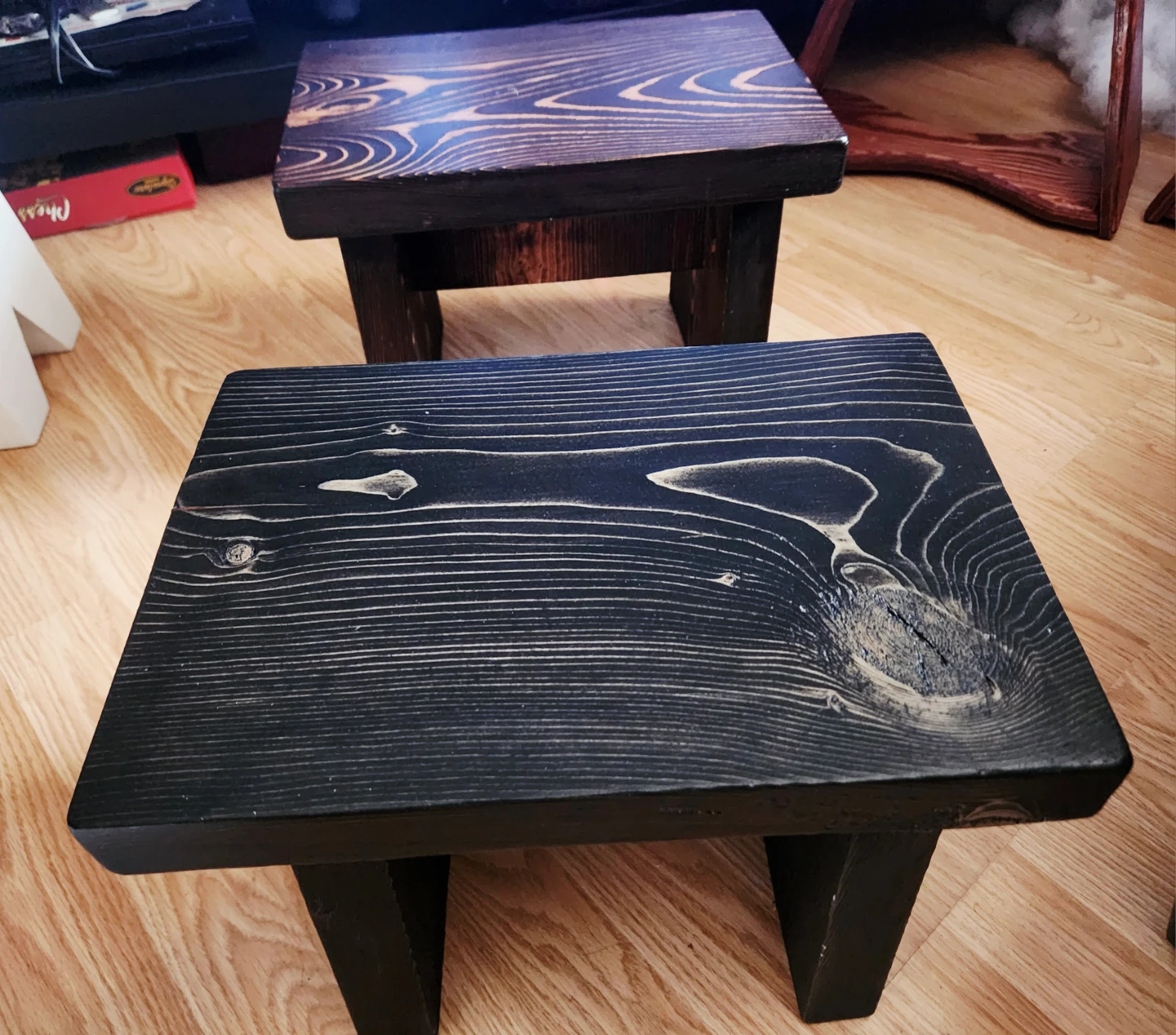 Free stools