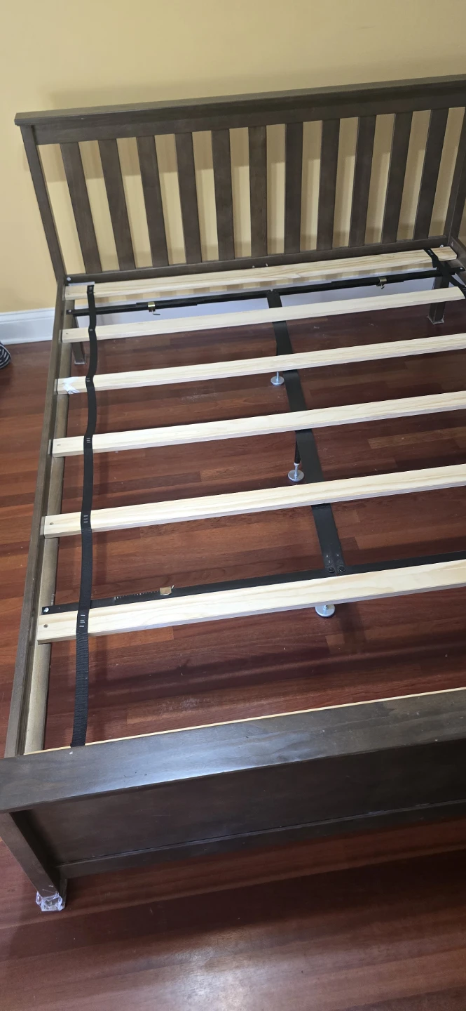 Solid Wood Queen Bed Frame (Plank+Beam) + FREE Mattress - photo 5