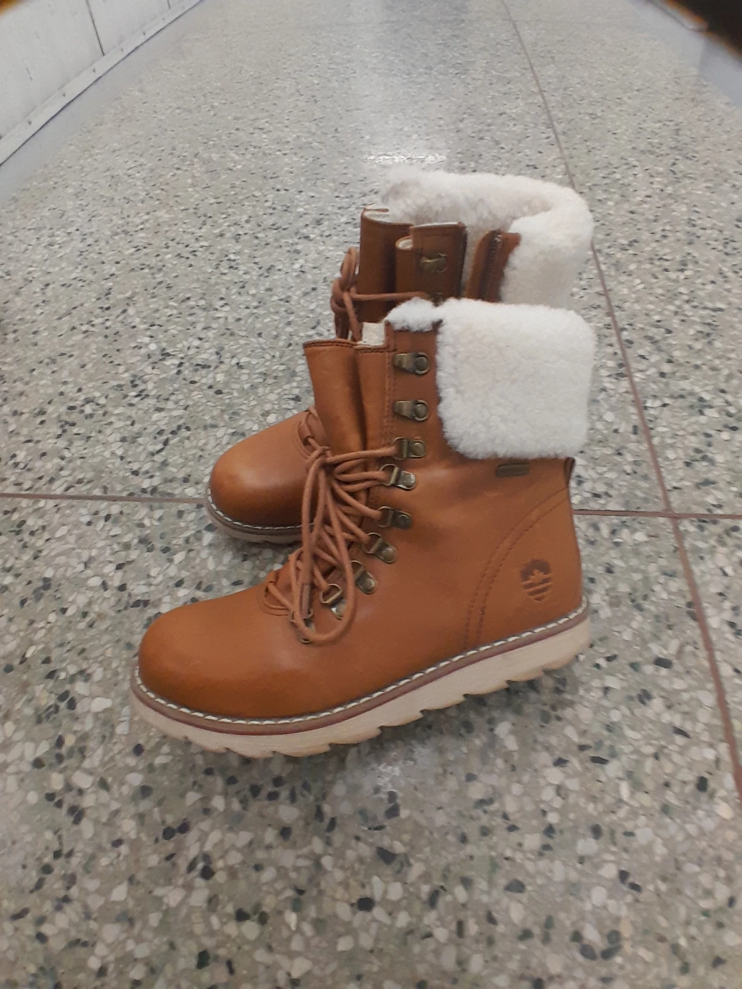 Royal Canadian Tan Winter Boots Men's Size 9