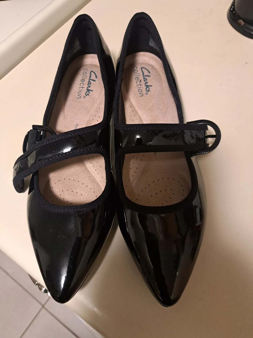 Clarks Collection Black Patent Mary Jane Shoes