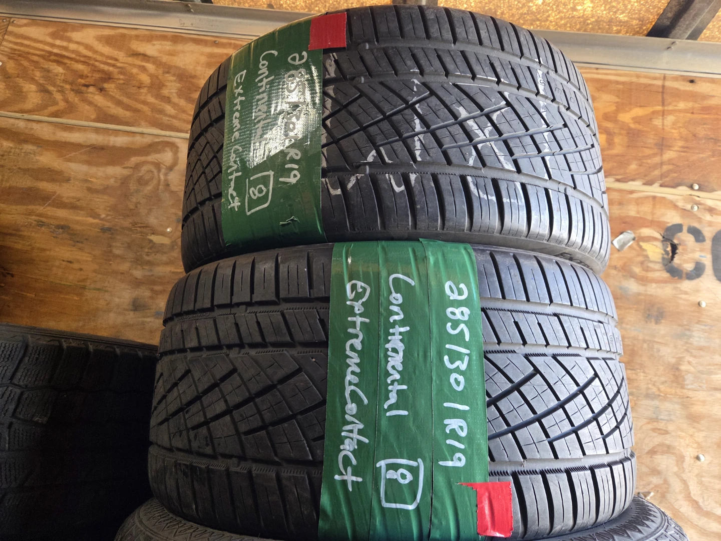 Continental ExtremeContact 285/30 R19 Tires