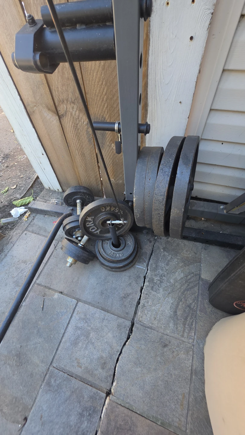 Body Power Power Rack with Bench and Weight Plates - photo 3