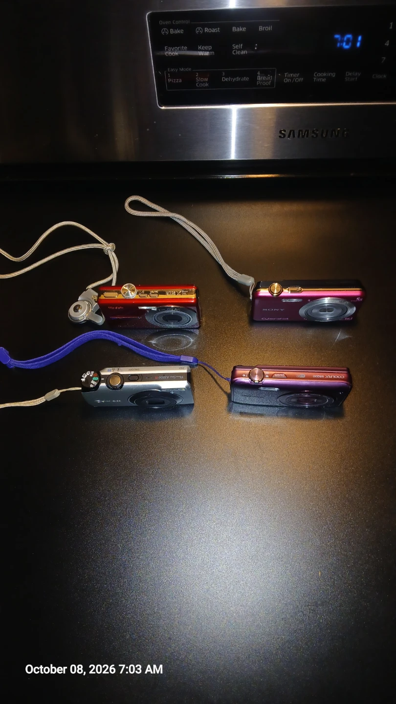 5 - camera 1-  Canon AE-  1Nikon, 1- Sony, 1- canon, 1- Kodak - photo 5