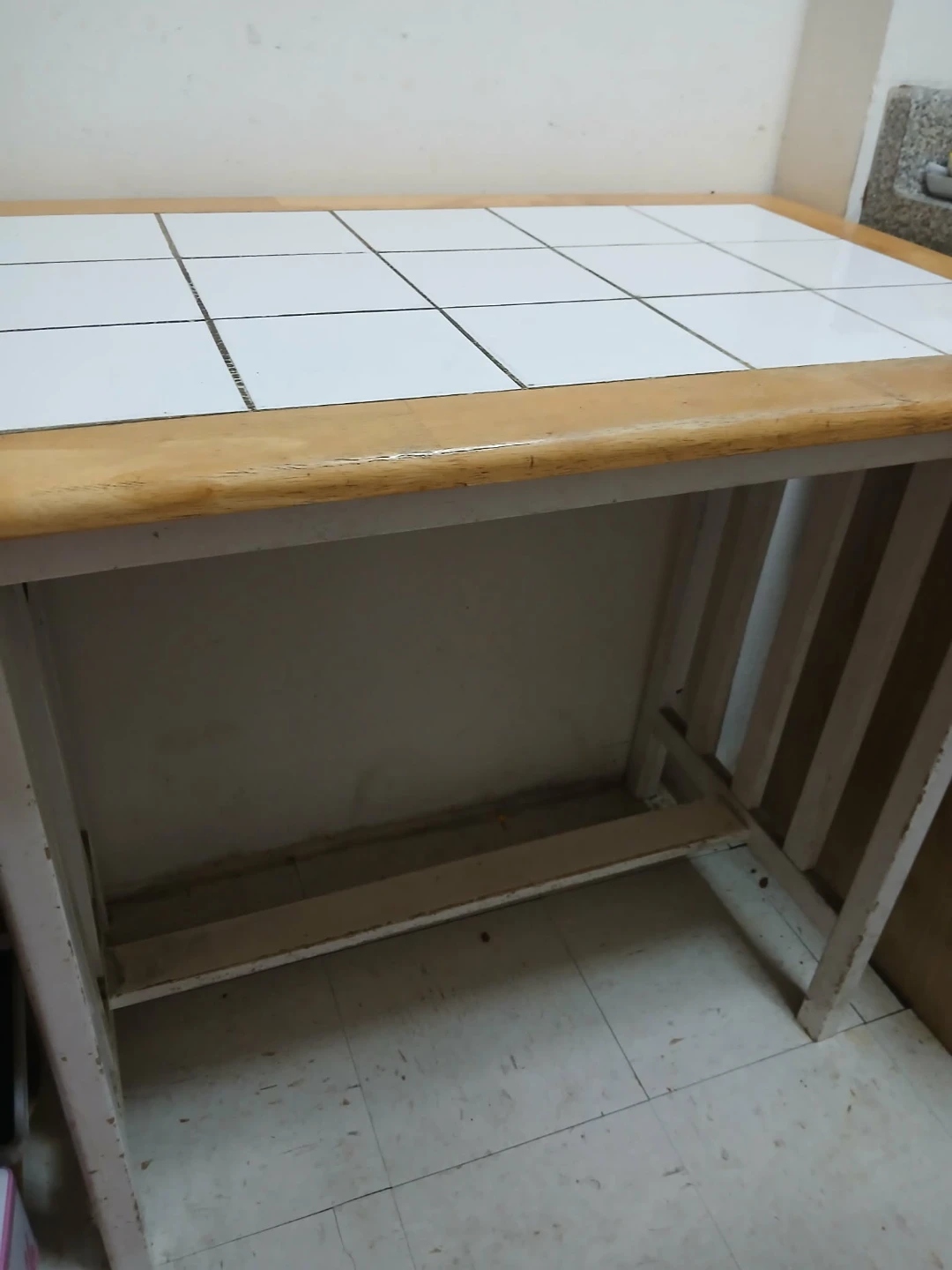 Kitchen Island with Tile Top - photo 2