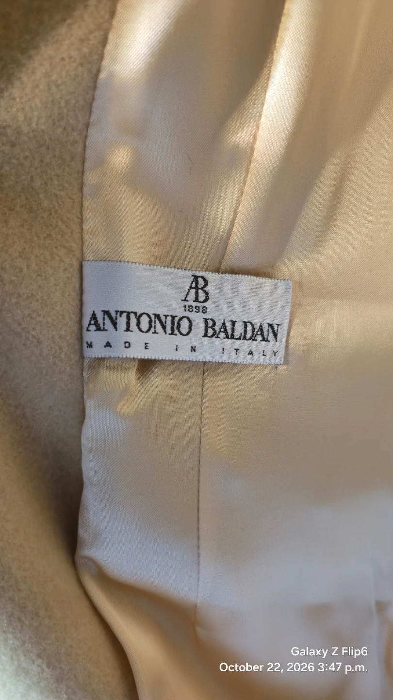 Antonio Baldan wool blend camel coat - photo 2