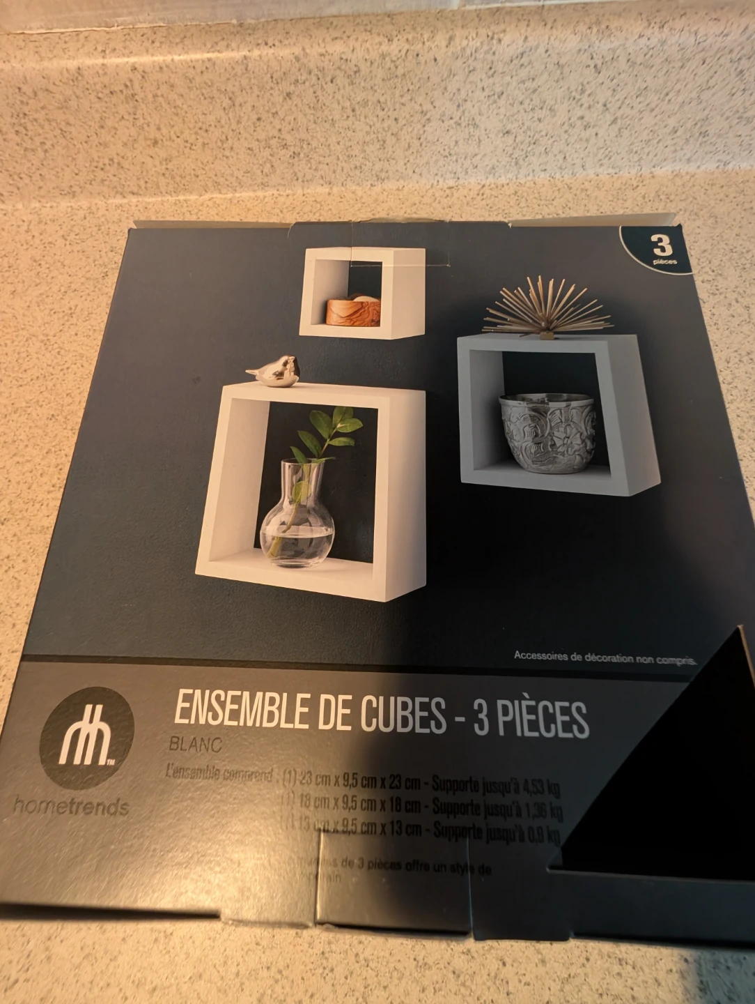 Hometrends 3-Piece Wall Cube Set