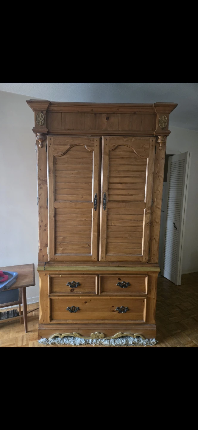 TV cabinet