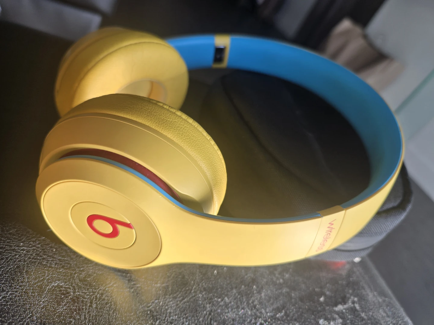 Beats Solo3 Wireless Headphones - photo 2