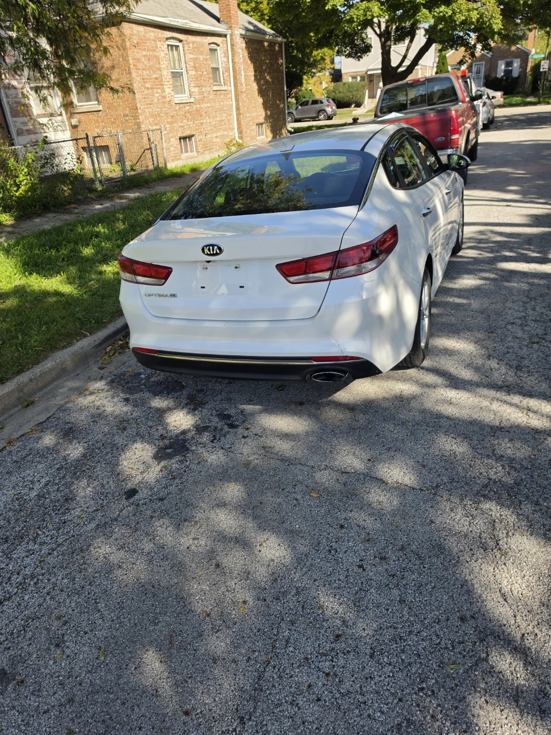 White Kia Optima LX - photo 3