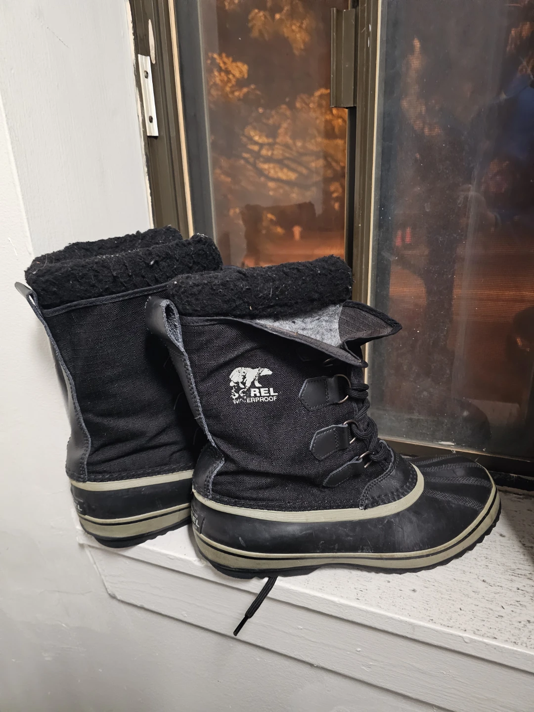 Sorel Waterproof Boots Black Men's Size 9