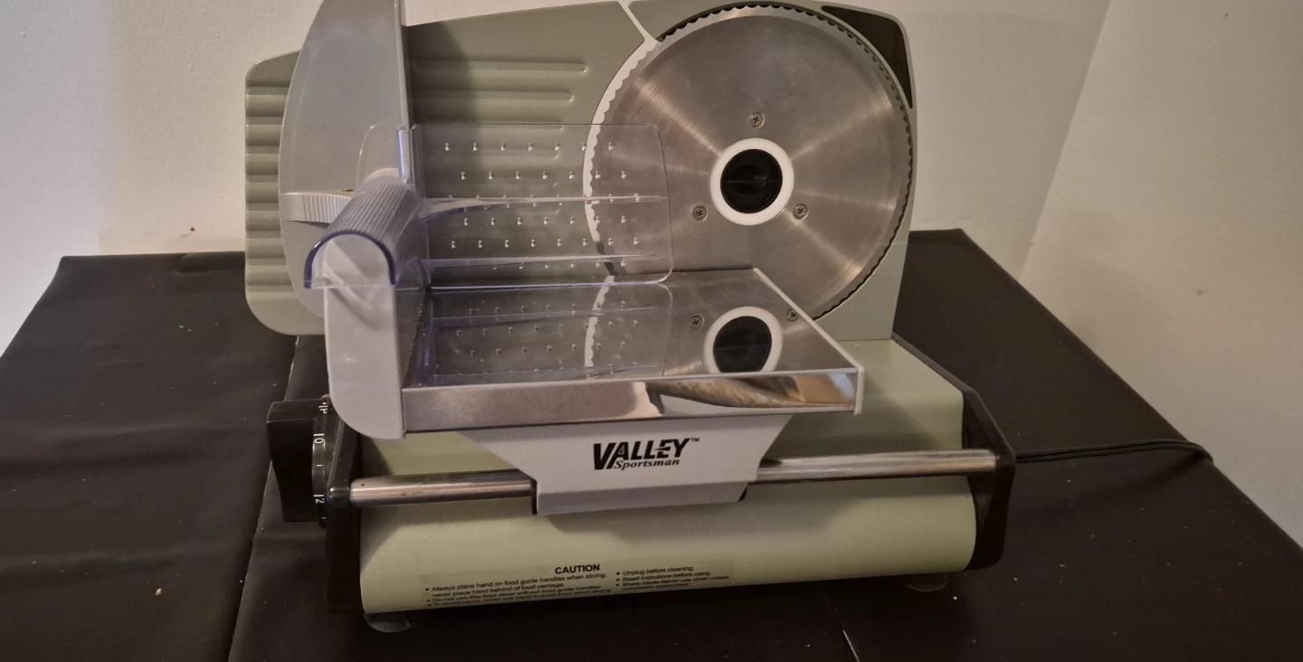 Valley Sportsman Food Slicer