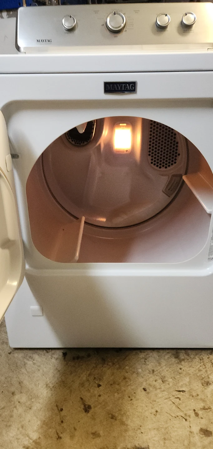 Comercial Technology Maytag  Gas Dryer,