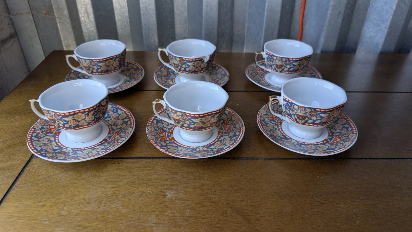 Vintage Floral Tea Cup and Saucer Set