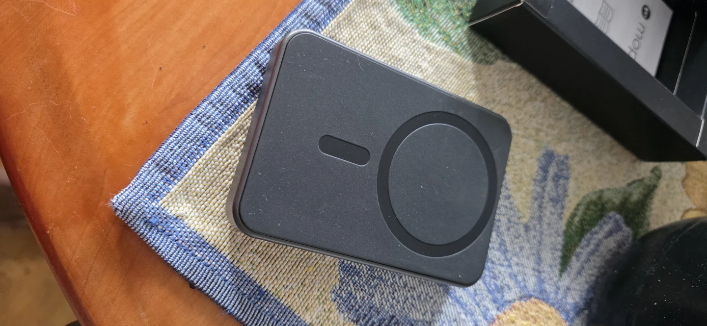 Mophie Snap + Powerstation Mini Wireless Charger with Stand - photo 2
