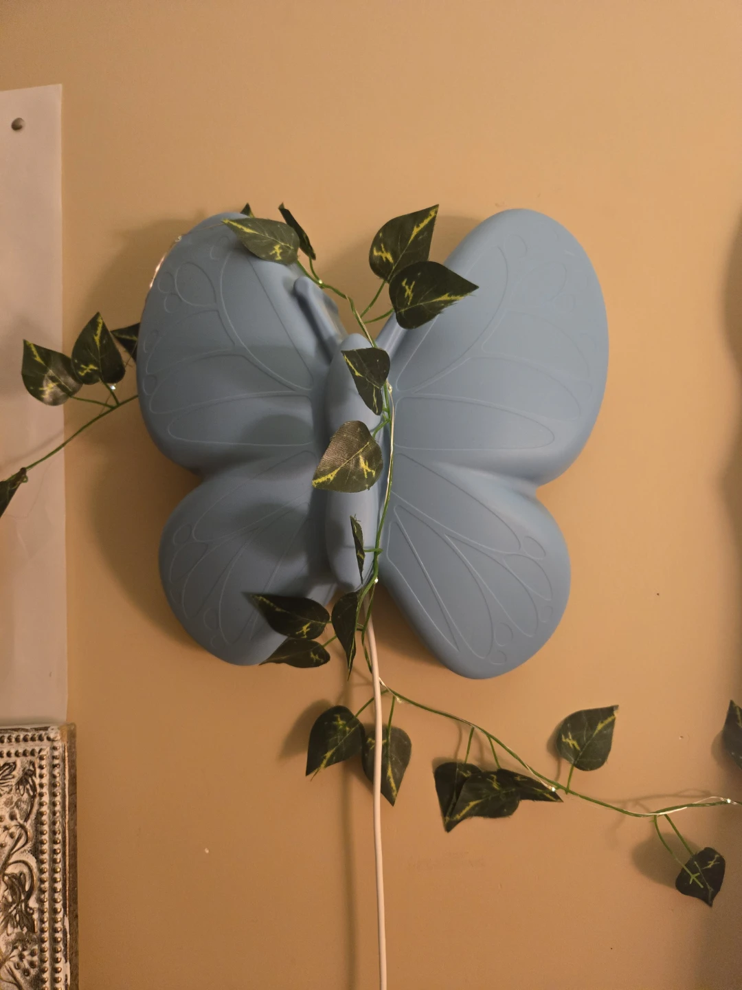 IKEA SMILA FJÄRIL Butterfly Wall Lamp